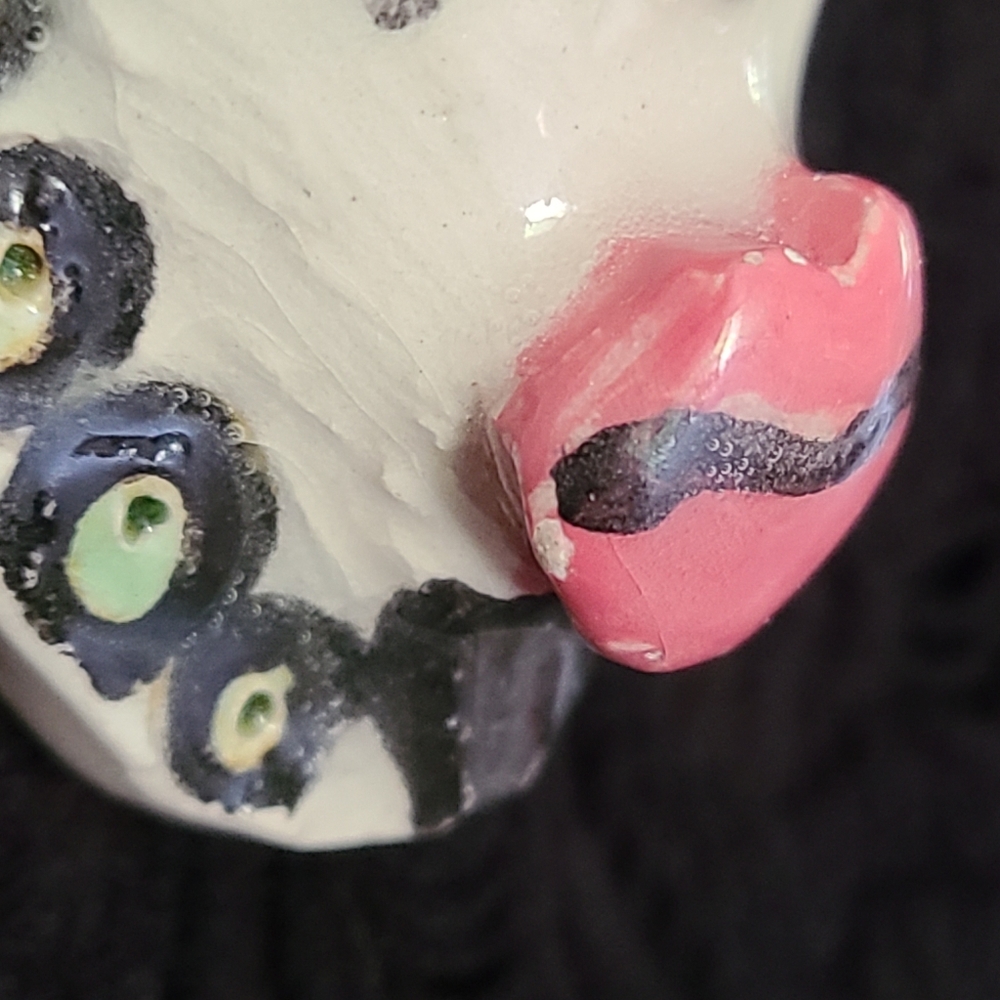 Mini Ceramic Mask Pendant - Picture 8 of 9